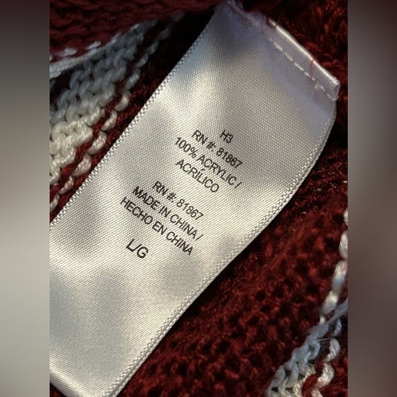 U.S. POLO ASSN. Red and White Stripe Sweater women’s large v neck pullover - Picture 14 of 16